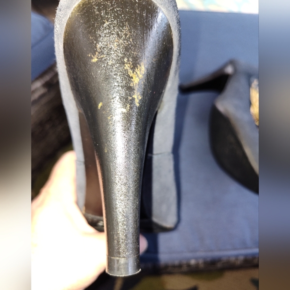 MARC BY MARC JACOBS Navy Suede Ankle Bootie  8.5 39.5 Gold Chains heel shoe NEW - Picture 5 of 5